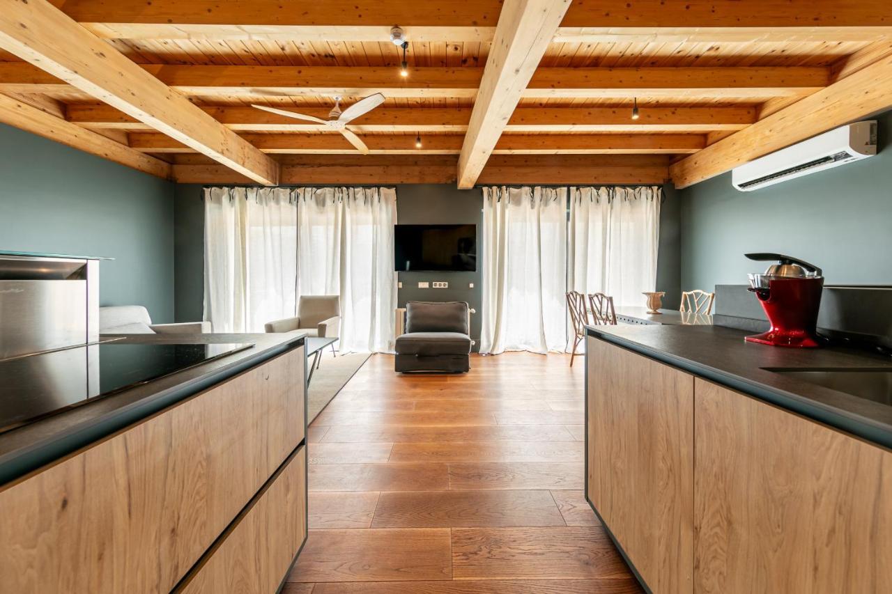 Green-Apartments Reales Atarazanas Suites Sewilla Zewnętrze zdjęcie