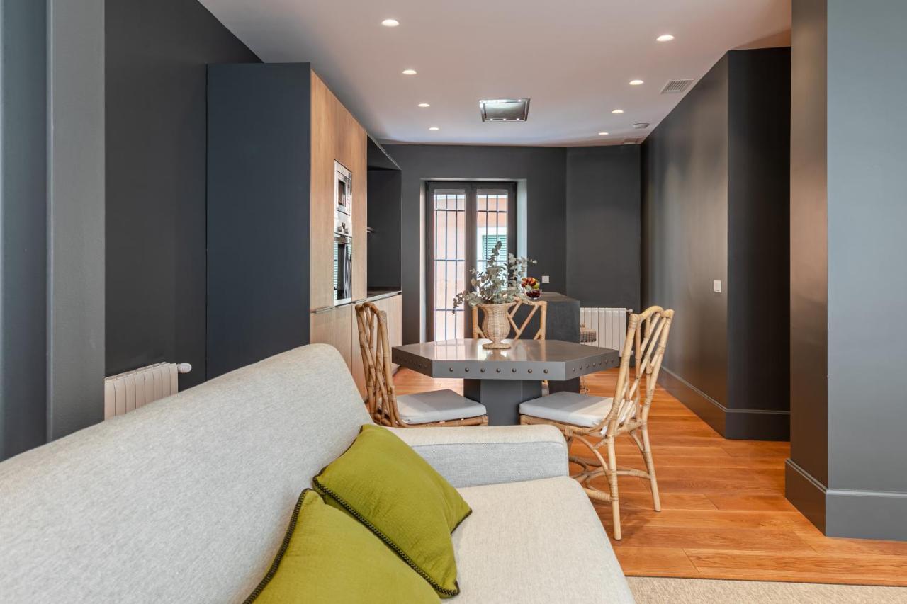 Green-Apartments Reales Atarazanas Suites Sewilla Zewnętrze zdjęcie