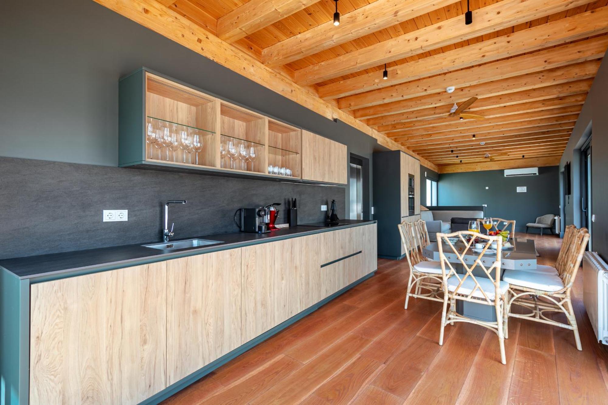 Green-Apartments Reales Atarazanas Suites Sewilla Zewnętrze zdjęcie